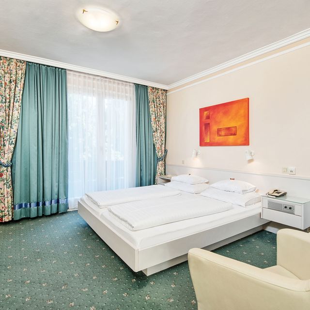 Ferienhotel Schönruh in Drobollach am Faaker See - Zimmer