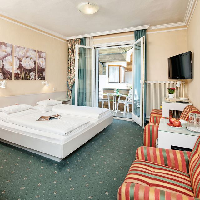 Ferienhotel Schönruh in Drobollach am Faaker See - Zimmer